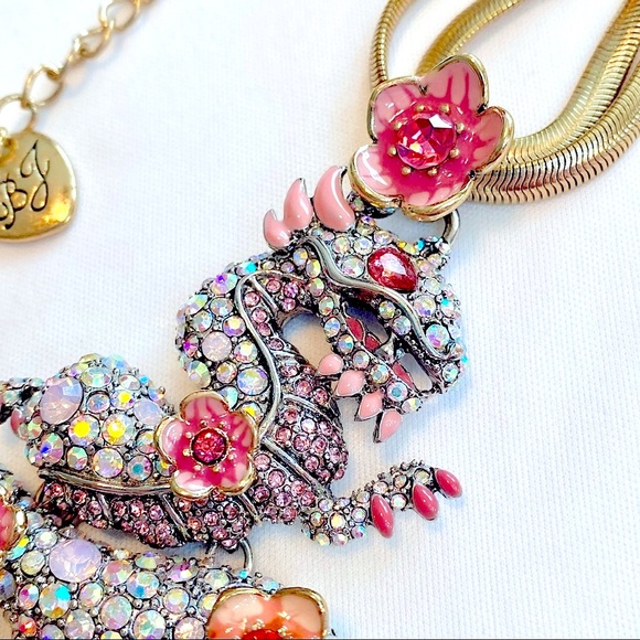 Betsey Johnson ’Memoirs of Betsey’ Dragon Jewelry Set RARE/HTF! - Picture 3 of 16